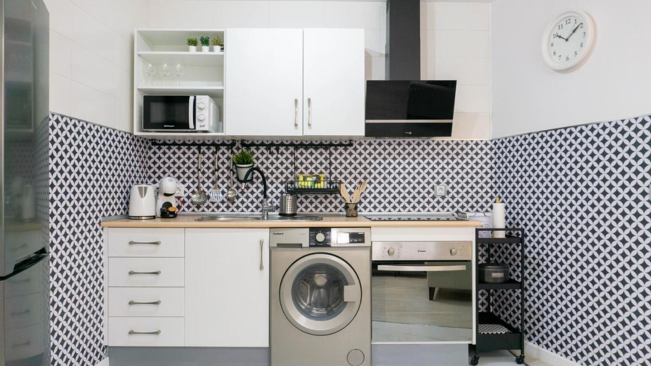Apartment Dos Aceras Málaga Eksteriør bilde