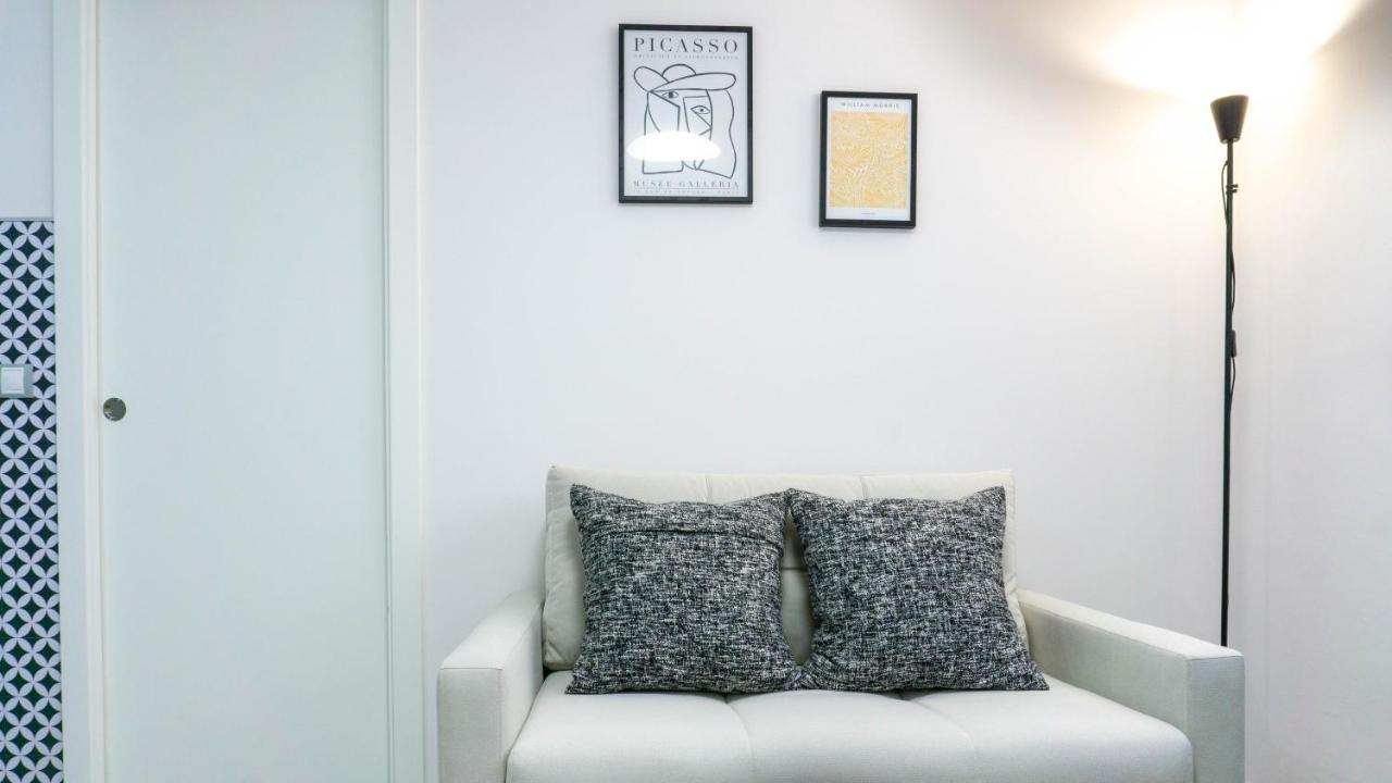 Apartment Dos Aceras Málaga Eksteriør bilde