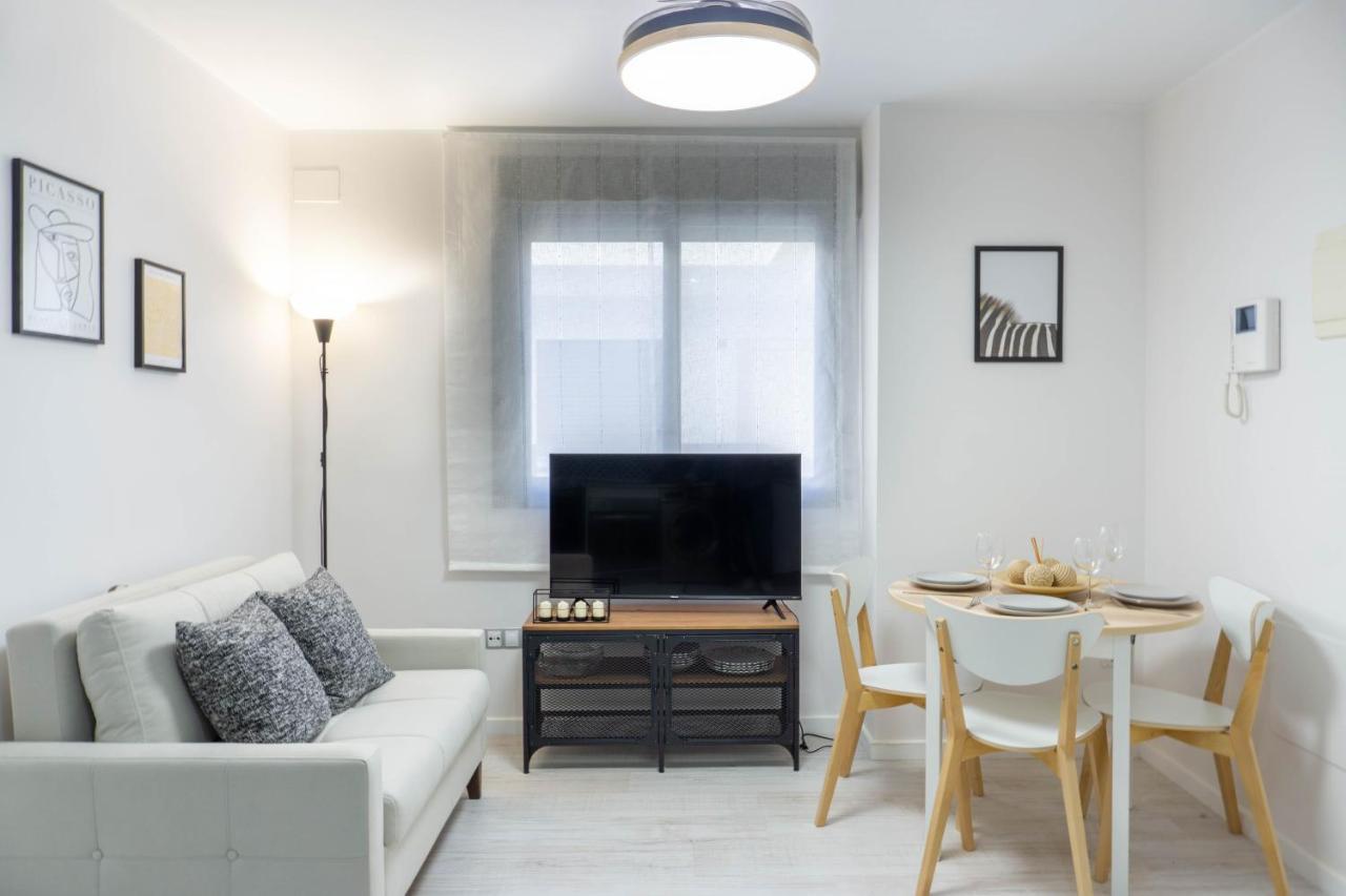 Apartment Dos Aceras Málaga Eksteriør bilde